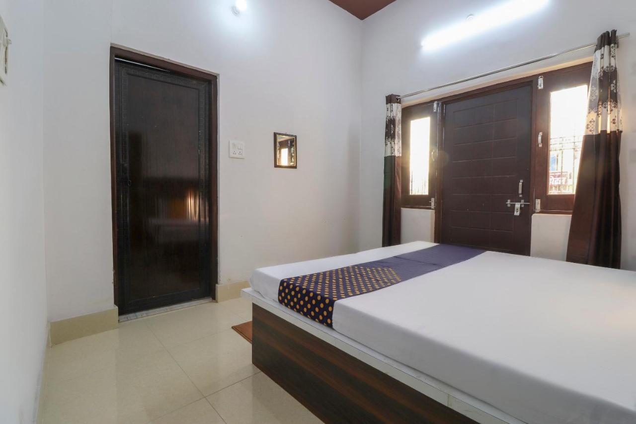 Spot On 75178 Hotel Arman Roorkee Zewnętrze zdjęcie