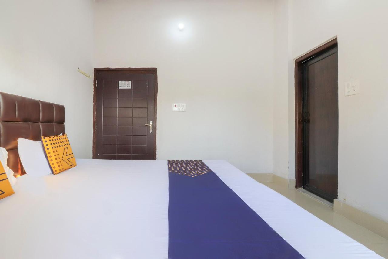 Spot On 75178 Hotel Arman Roorkee Zewnętrze zdjęcie